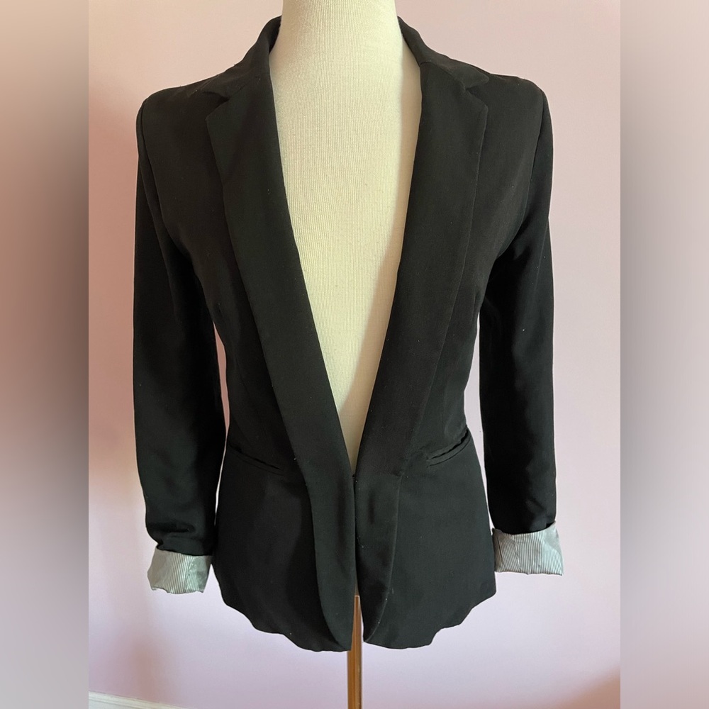 TEMT Black Jacket with Striped Detail Lining.